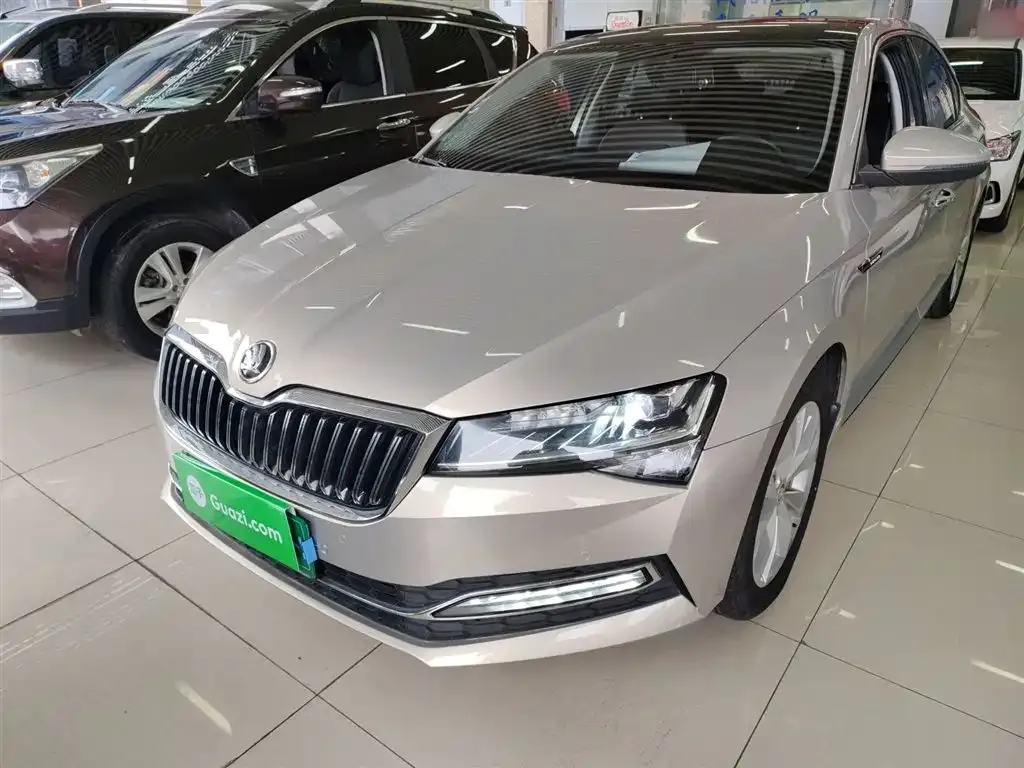 Skoda Superb 2021