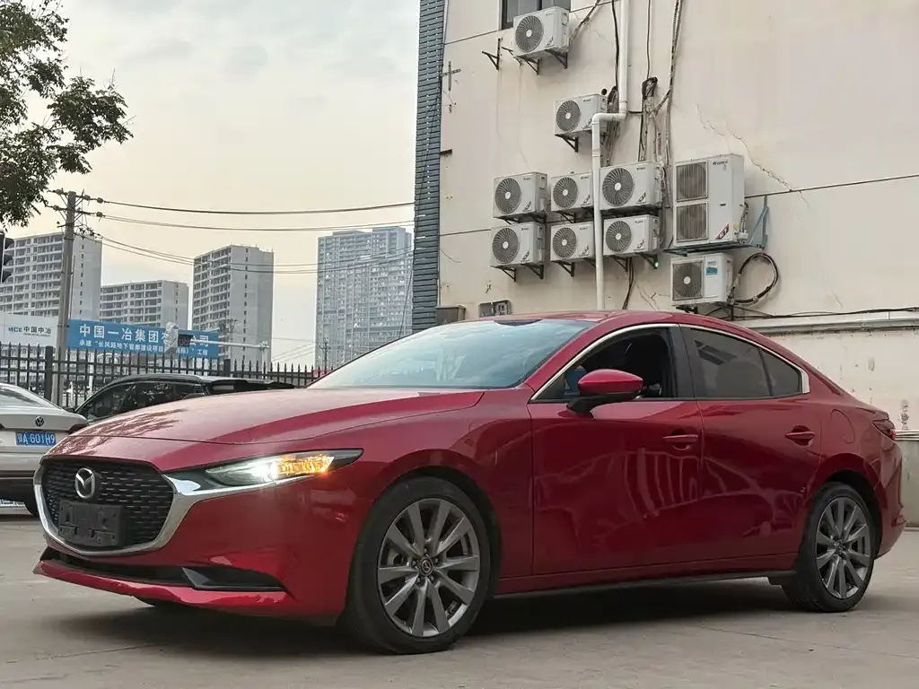 Mazda 3 Axela 2022