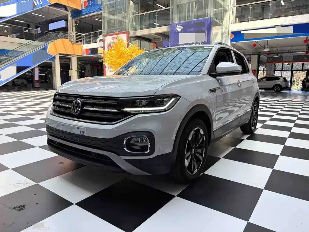 Volkswagen Tacqua 2022