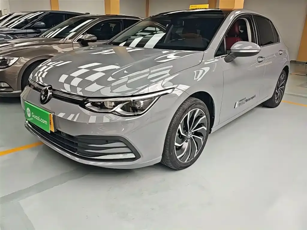 Volkswagen Golf 2023
