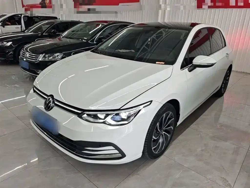 Volkswagen Golf 2024