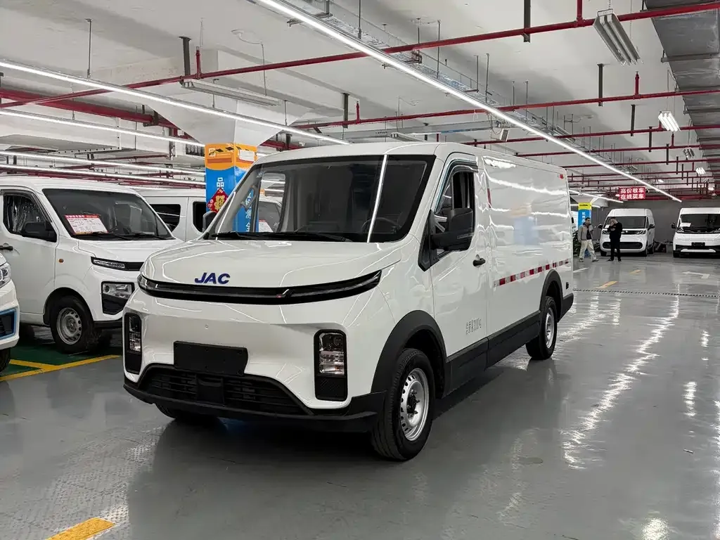 JAC Van Polo 2024