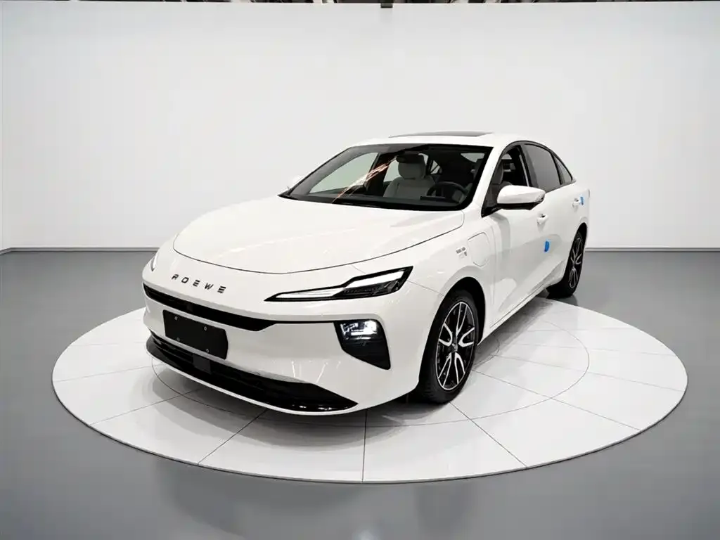 Roewe D6 2025