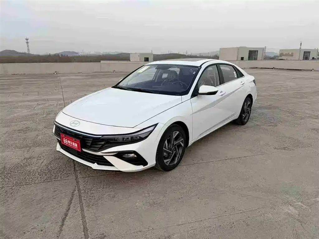 Hyundai Elantra 2026