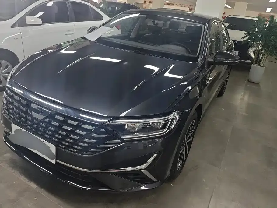 Jetta VA7 2025