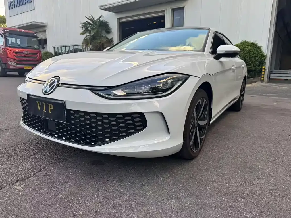 Volkswagen Lamando 2025