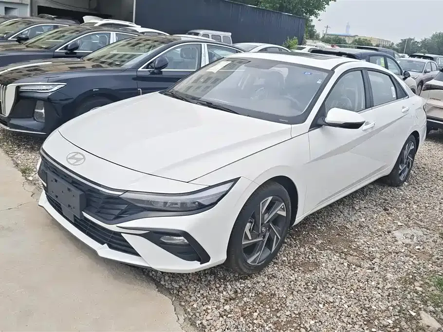 Hyundai Elantra 2026