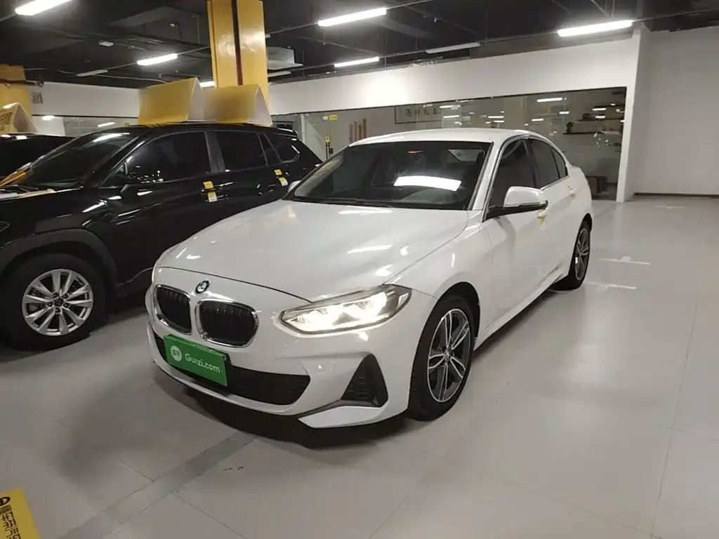 BMW 1 Series 2022