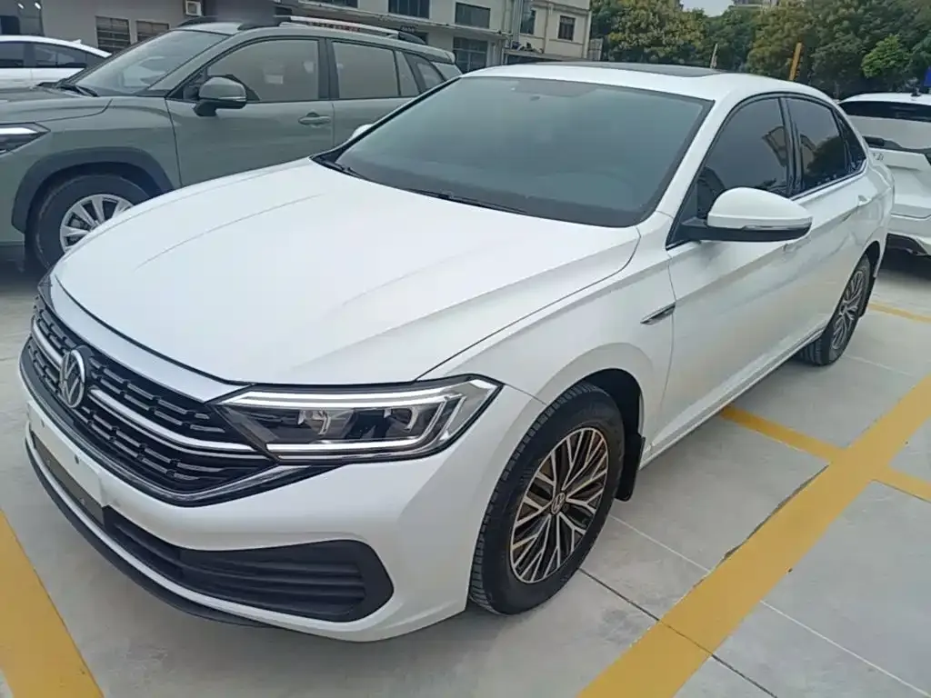 Volkswagen Sagitar 2024