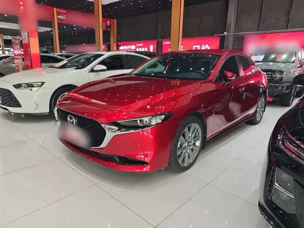 Mazda 3 Axela 2025