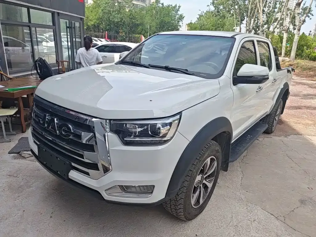 JAC T8 2025
