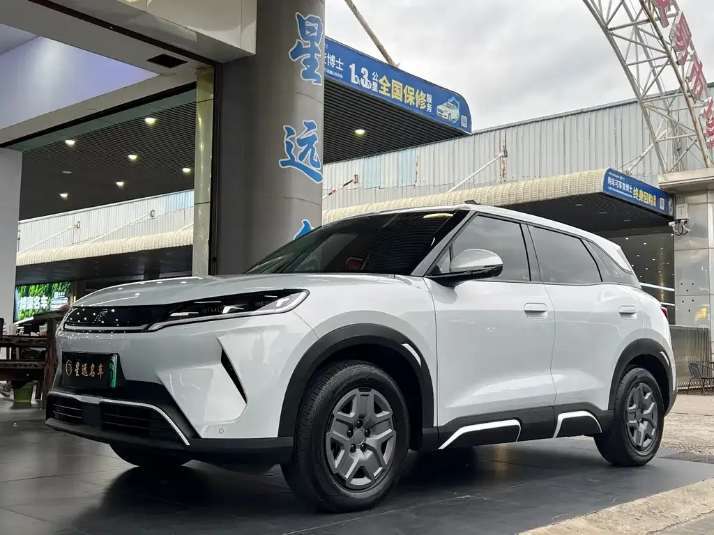 BYD Yuan UP 2025