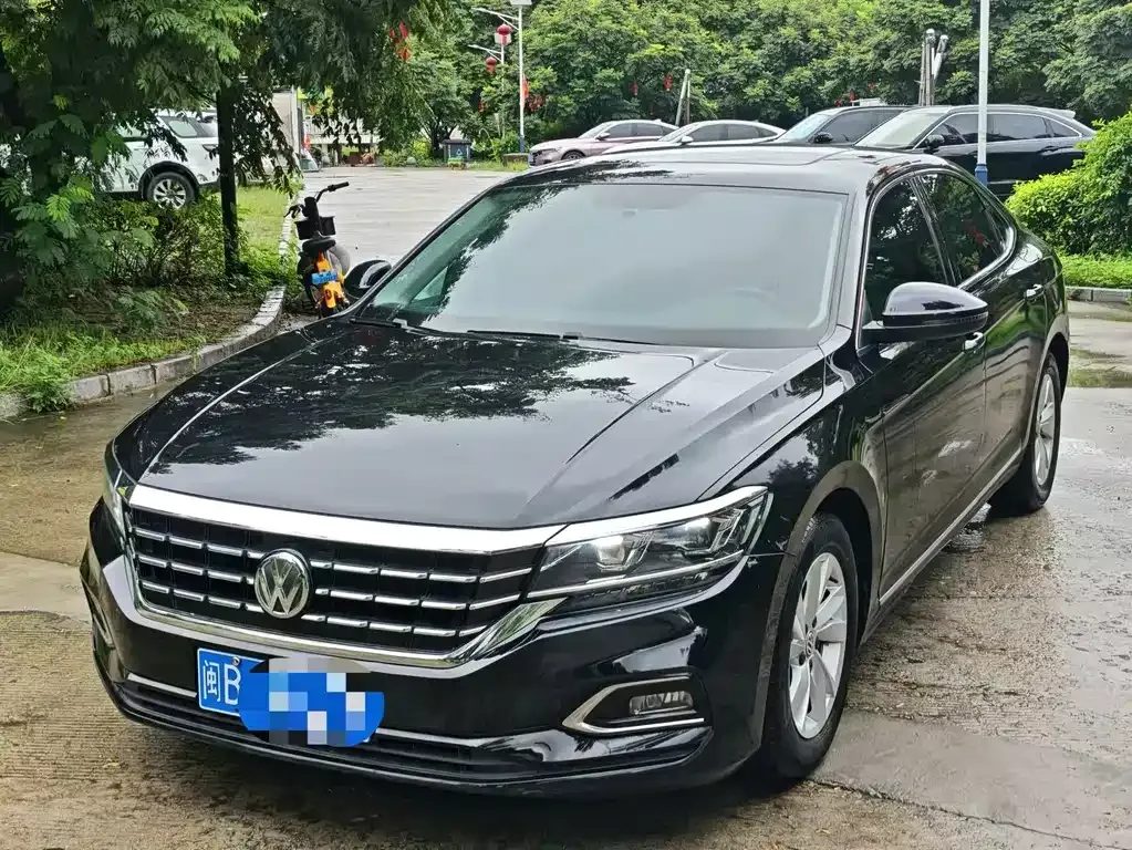 Volkswagen Passat 2022