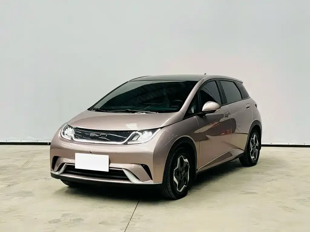 BYD Dolphin 2023