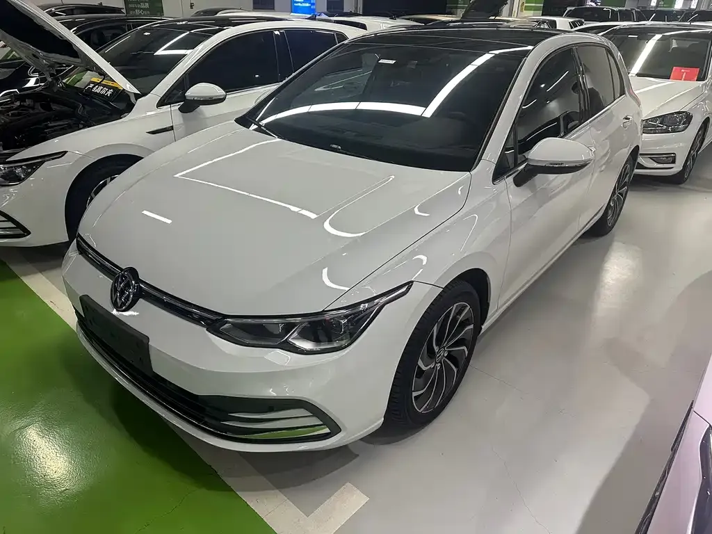Volkswagen Golf 2022