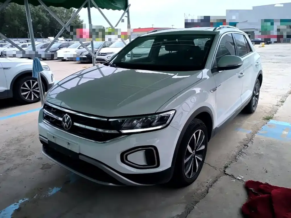 Volkswagen T-Roc 2024