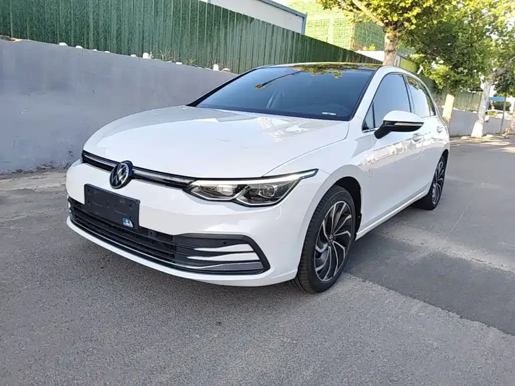 Volkswagen Golf 2022