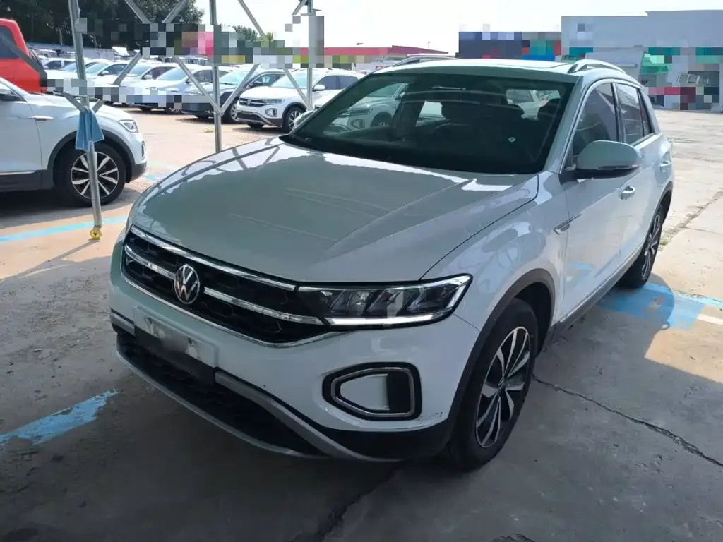 Volkswagen T-Roc 2024