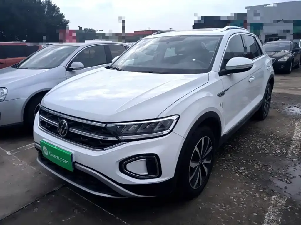 Volkswagen T-Roc 2024
