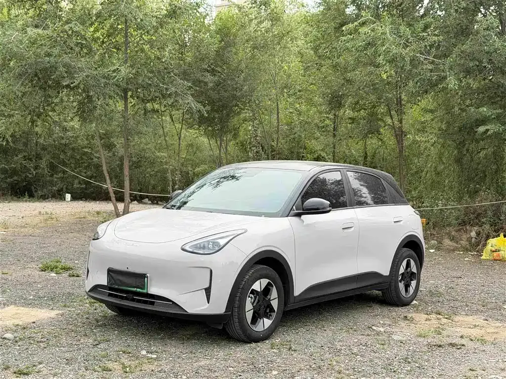 Geely Starburst 2025