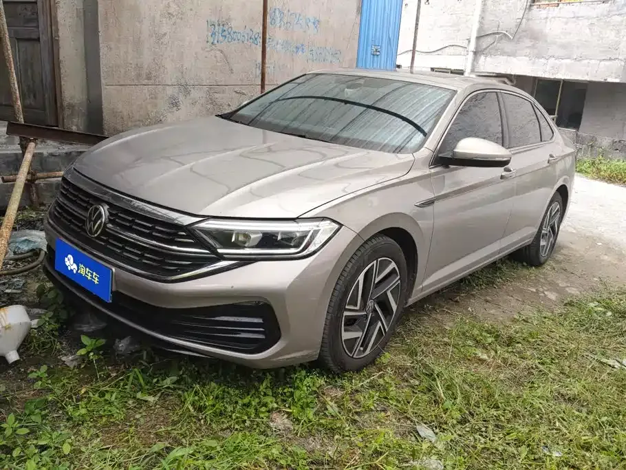 Volkswagen Sagitar 2022