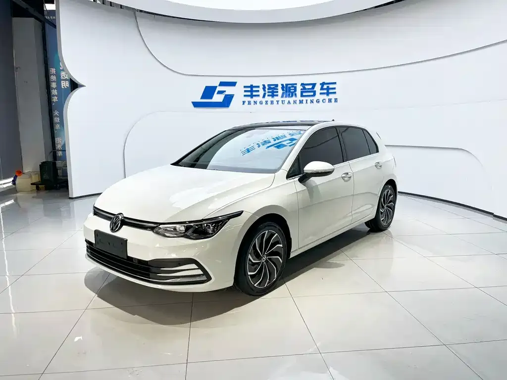 Volkswagen Golf 2022