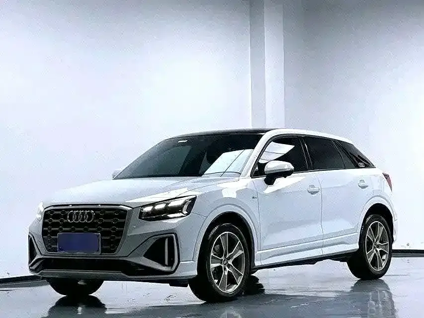 Audi Q2L 2022