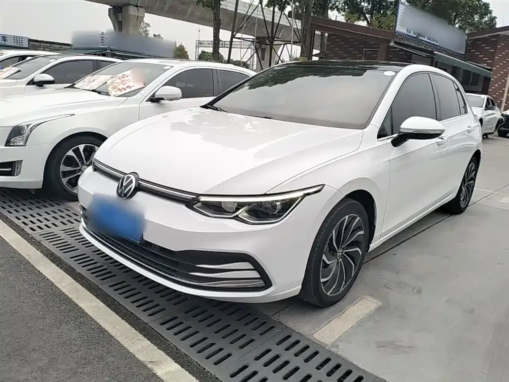 Volkswagen Golf 2022
