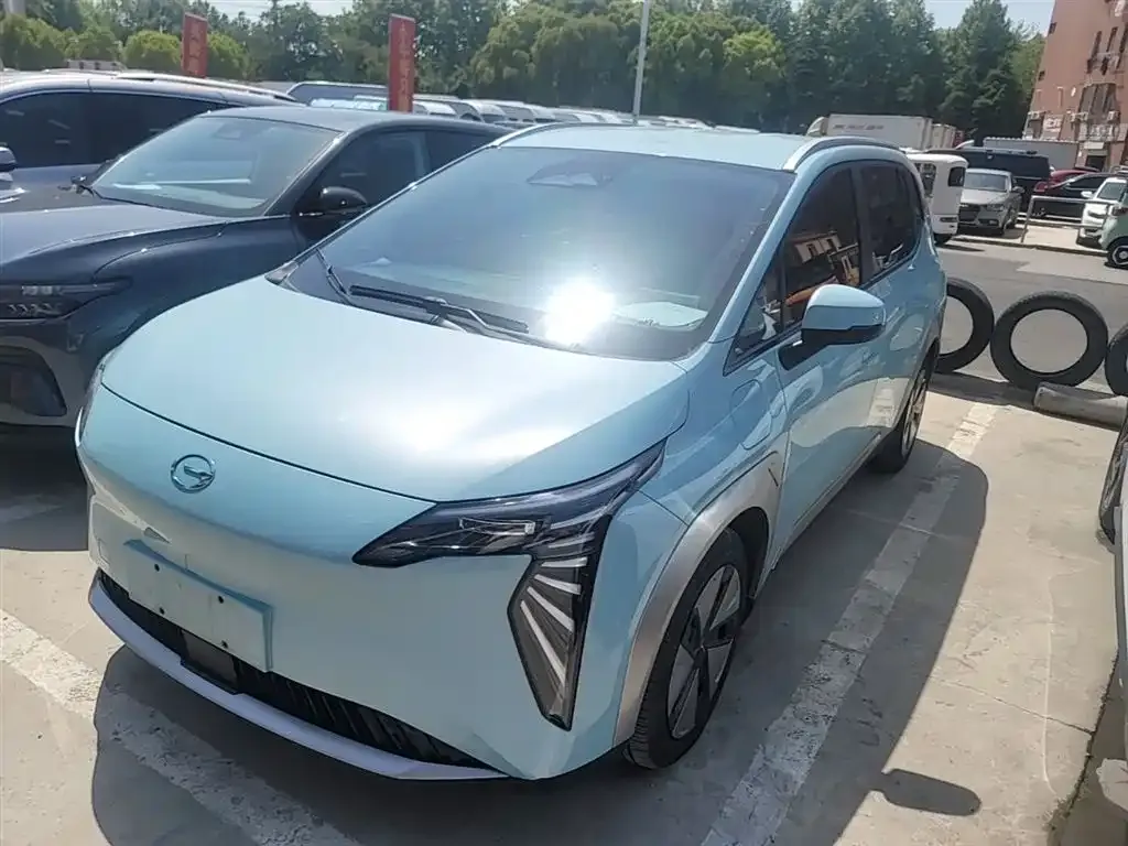Aion Y 2023