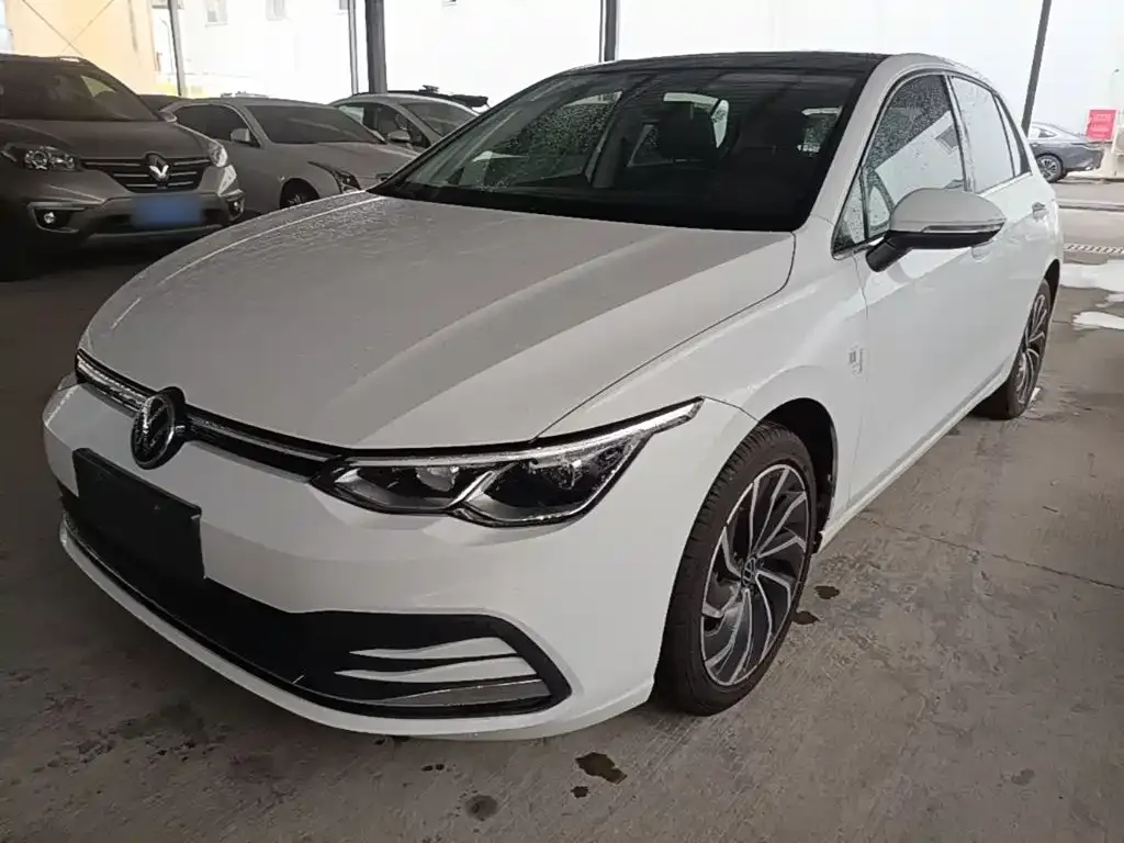 Volkswagen Golf 2024