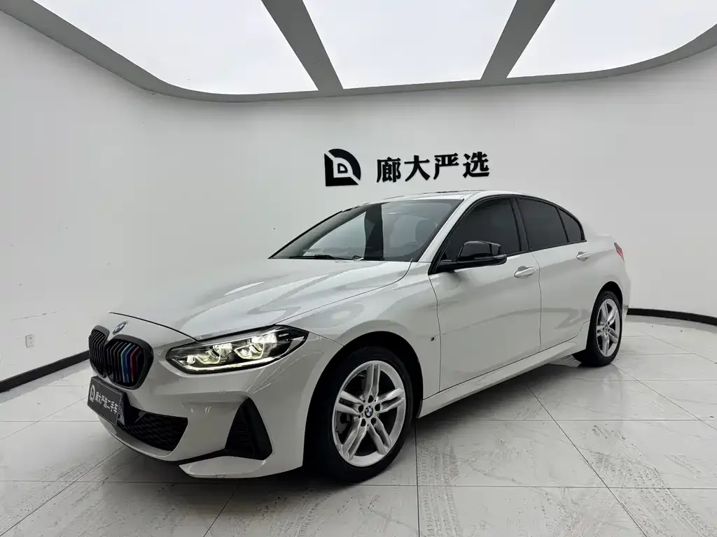 BMW 1 Series 2023