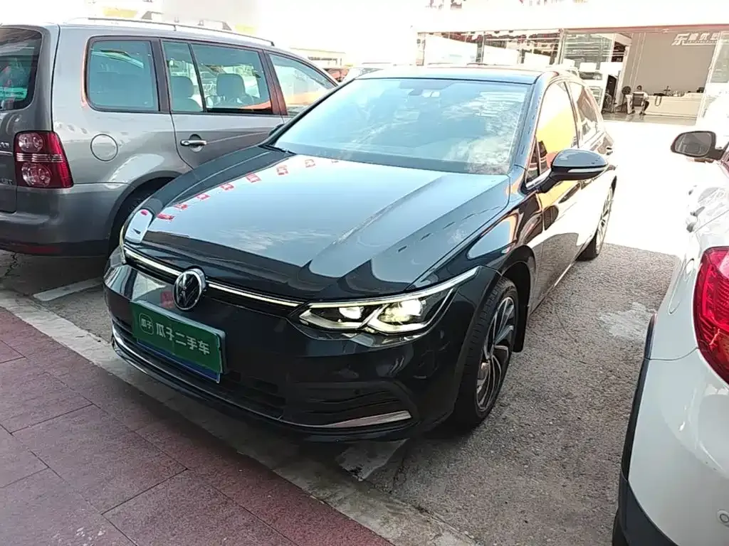 Volkswagen Golf 2022