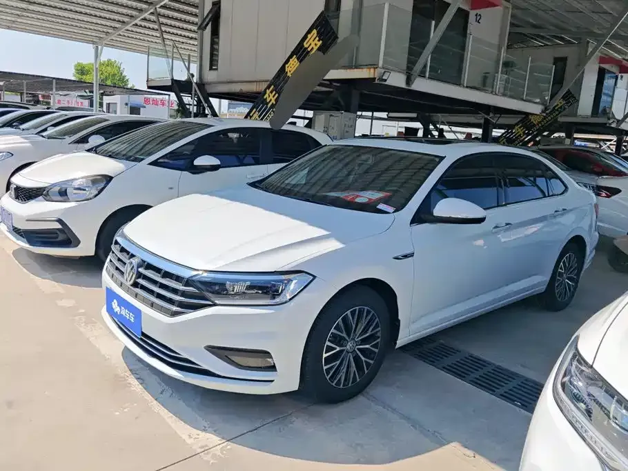 Volkswagen Sagitar 2021