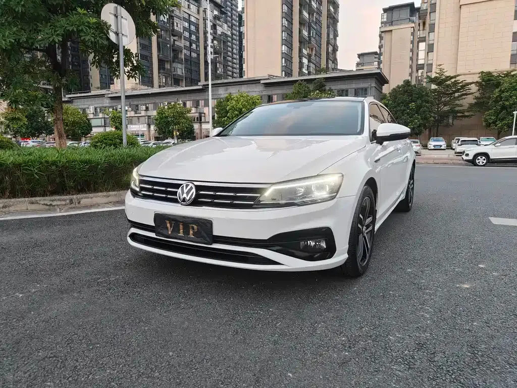 Volkswagen Lamando 2021