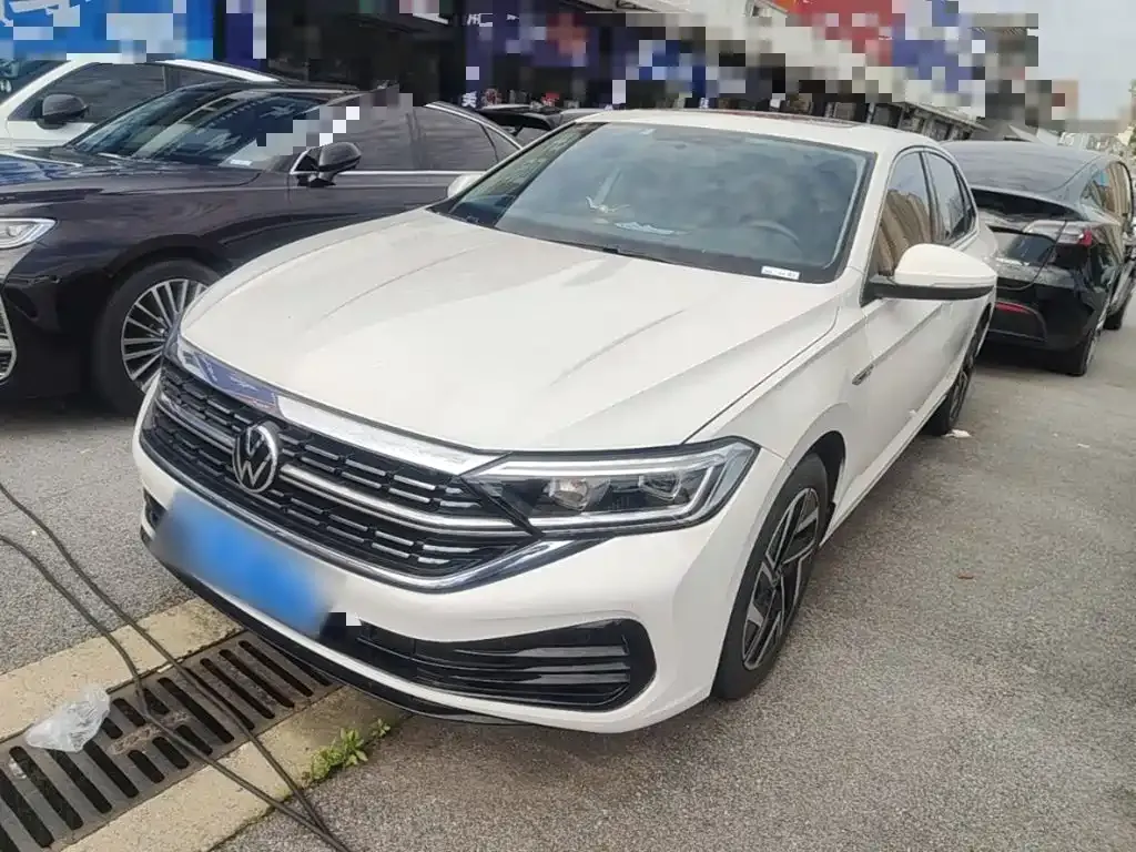 Volkswagen Sagitar 2023