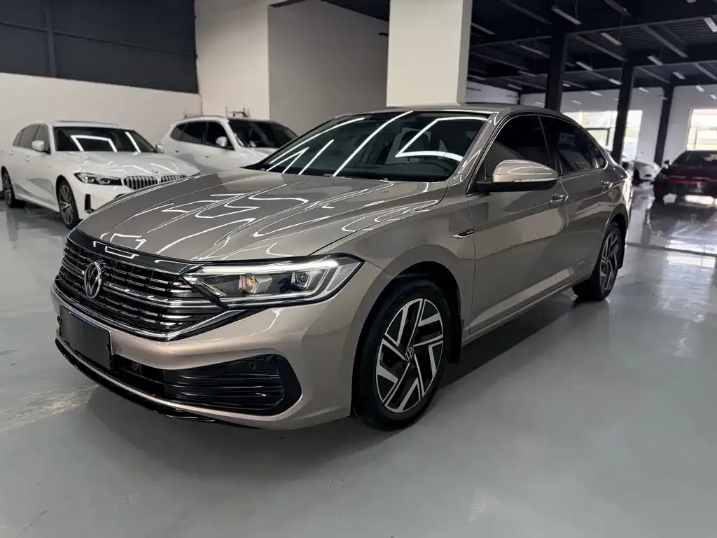 Volkswagen Sagitar 2023