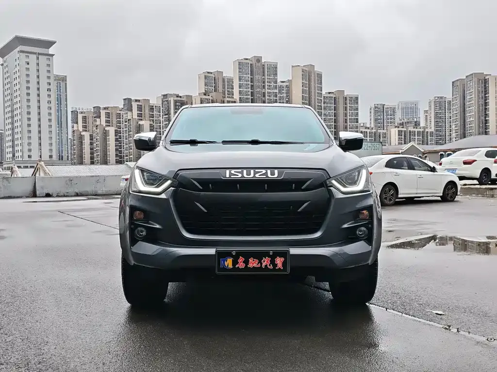 Isuzu D-MAX 2023