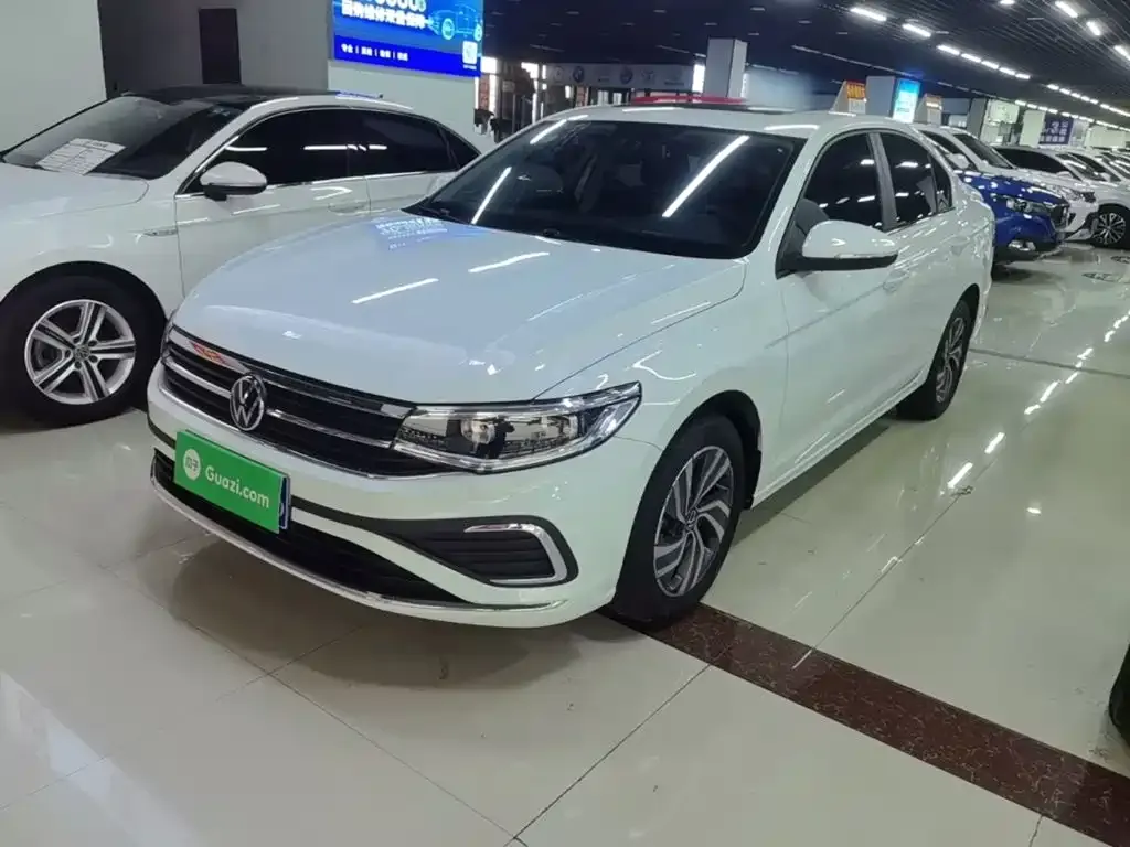 Volkswagen Bora 2025