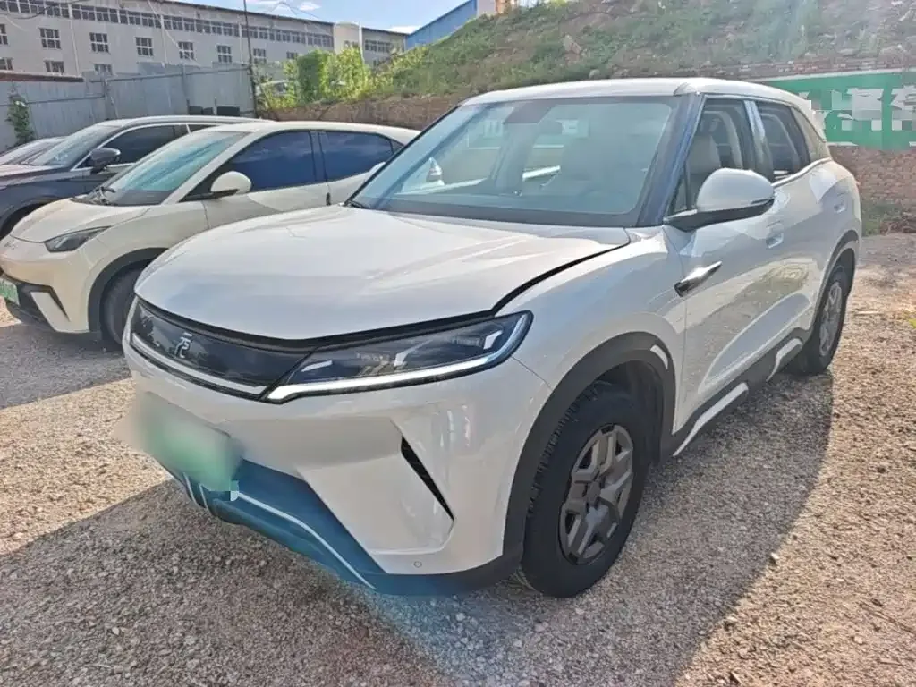 BYD Yuan UP 2025