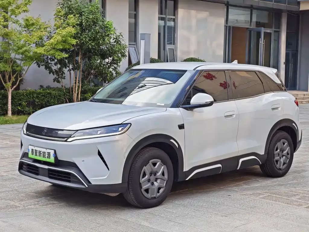 BYD Yuan UP 2025