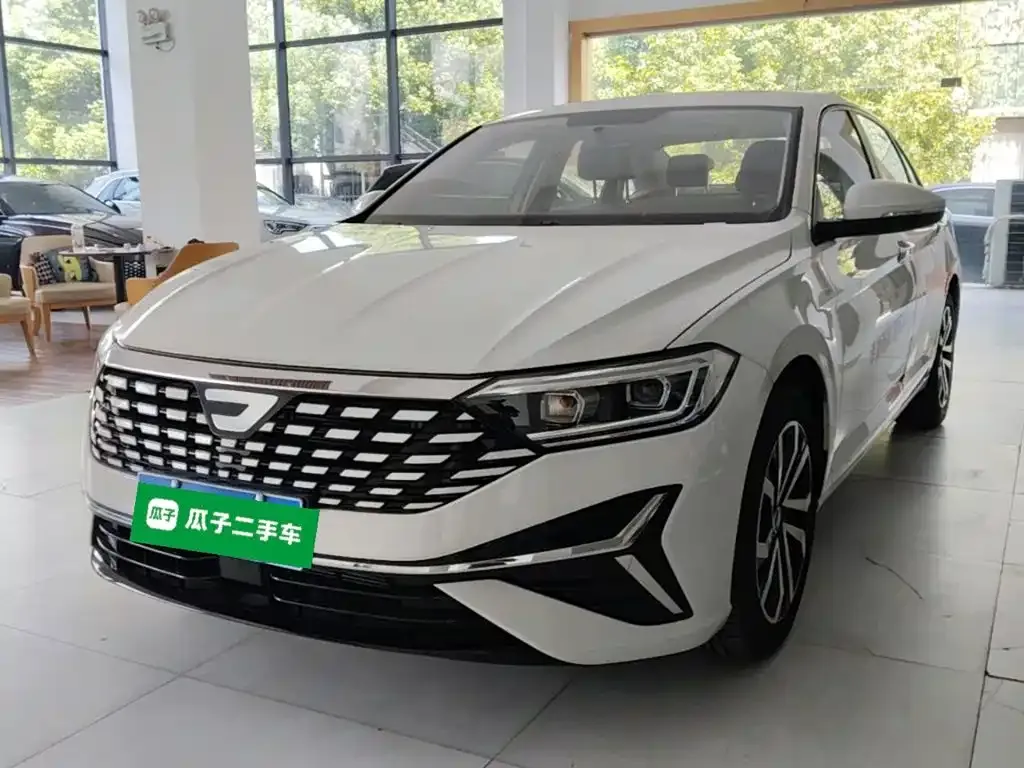 Jetta VA7 2025