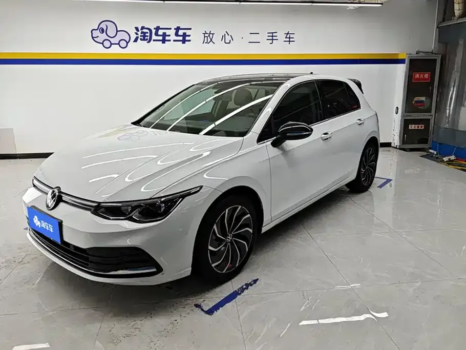 Volkswagen Golf 2024