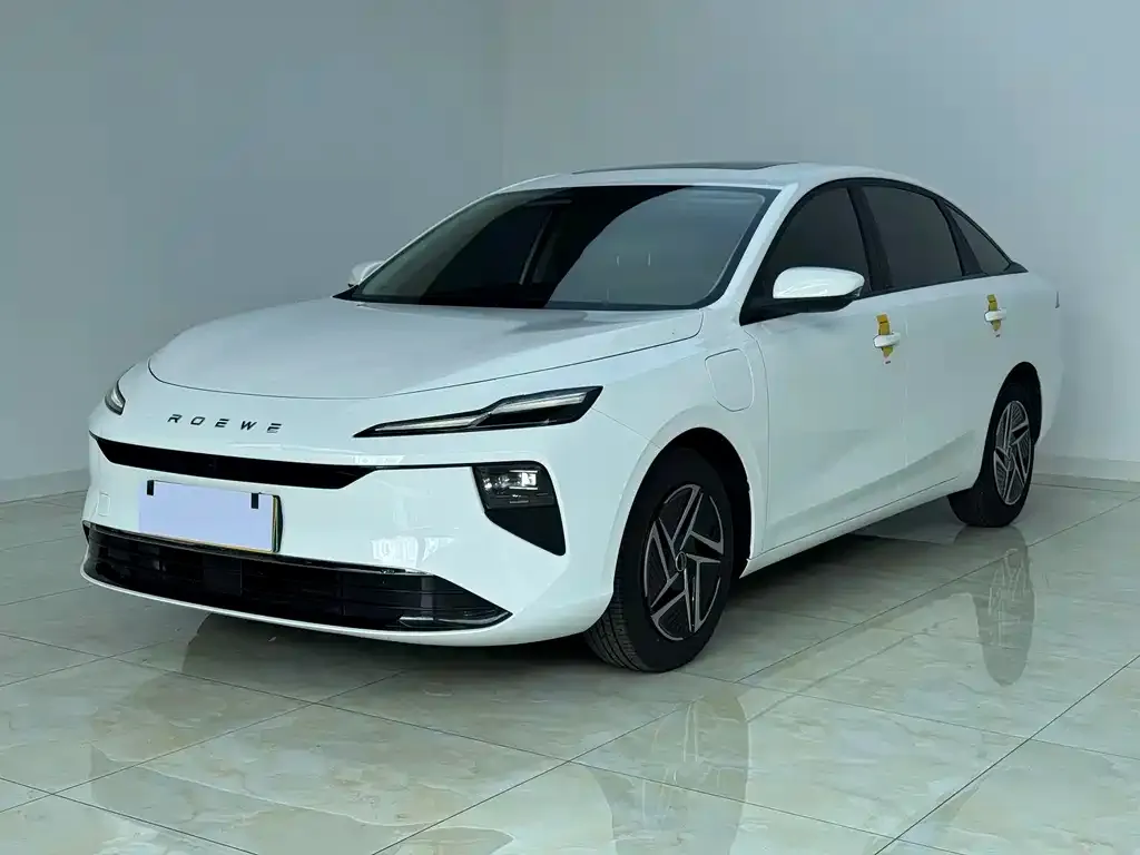 Roewe D6 2025