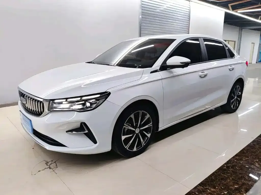 Geely Emgrand 2024