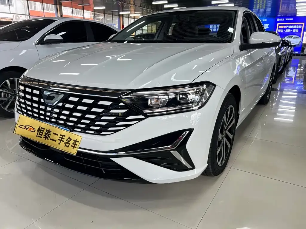 Jetta VA7 2025