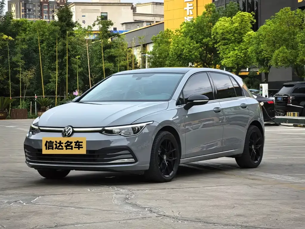 Volkswagen Golf 2024