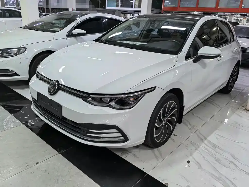 Volkswagen Golf 2022