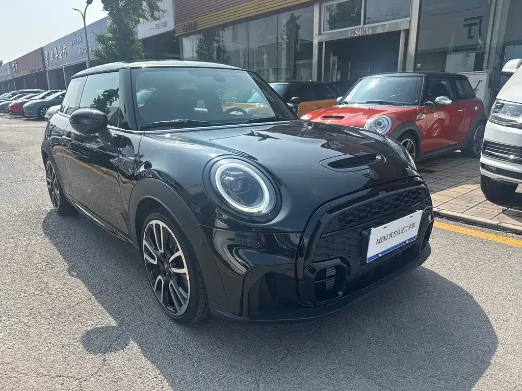 MINI Cooper (3-door) 2025