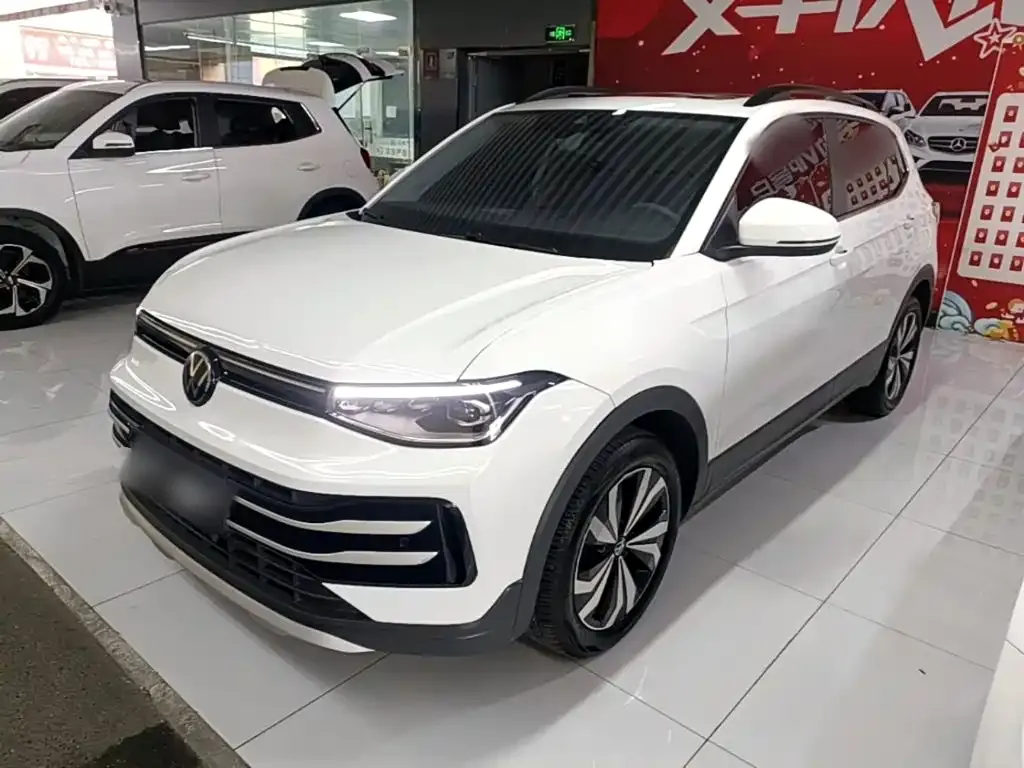 Volkswagen Tharu 2025