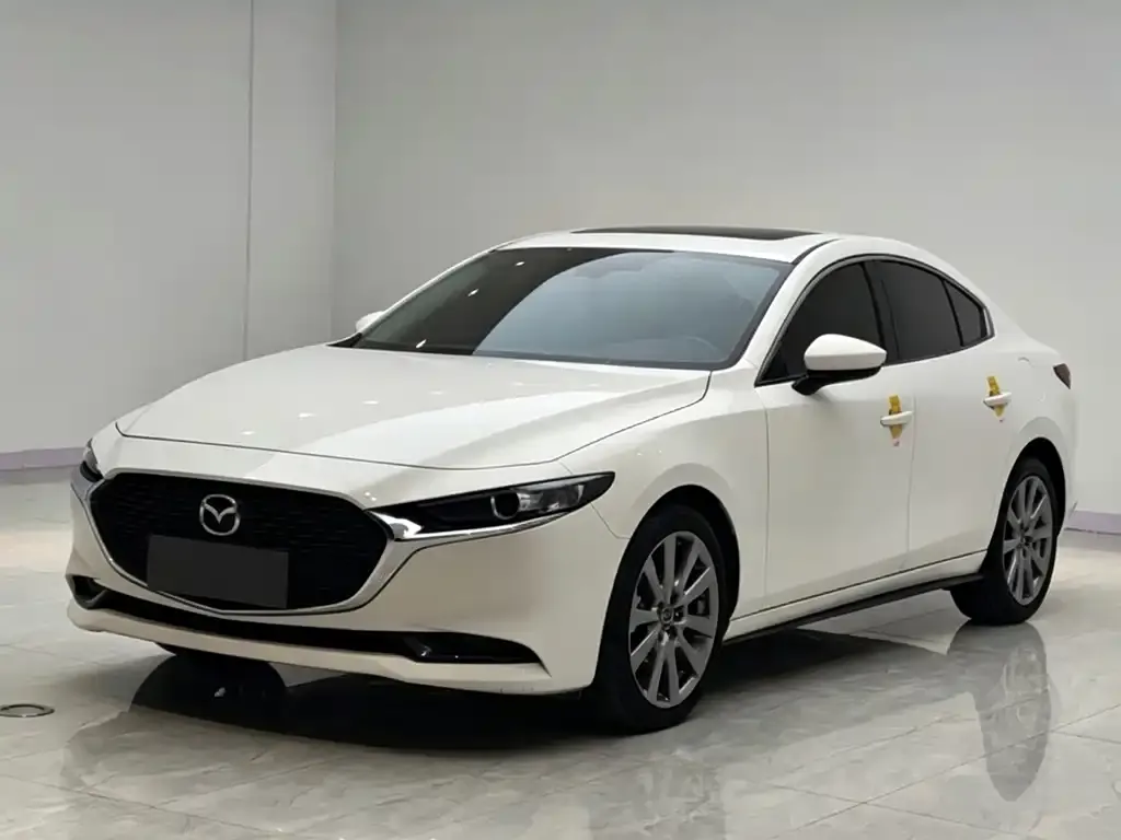 Mazda 3 Axela 2024